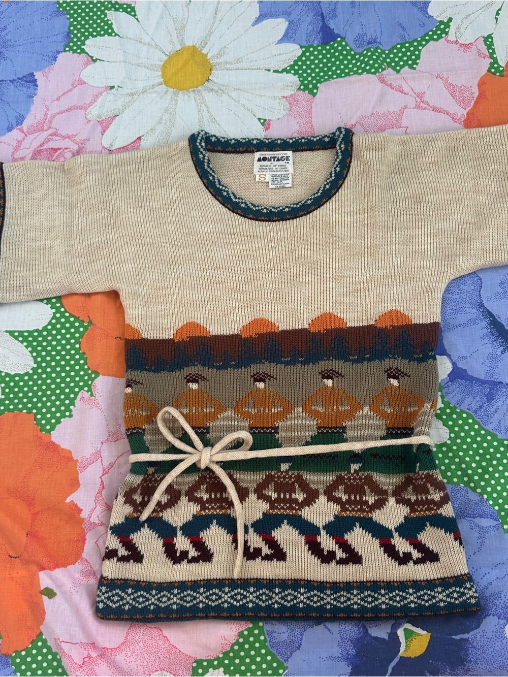 Vintage 70’s Montage Sweater - Picture 3 of 9